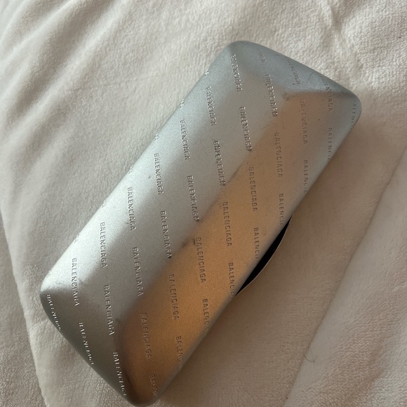 Balenciaga Aviator Sunglasses - Picture 4 of 6